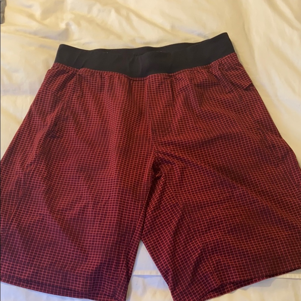 Men’s Lululemon Core Short